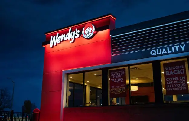 Wendy’s of Canada — Modular Illuminated Canopy Project
